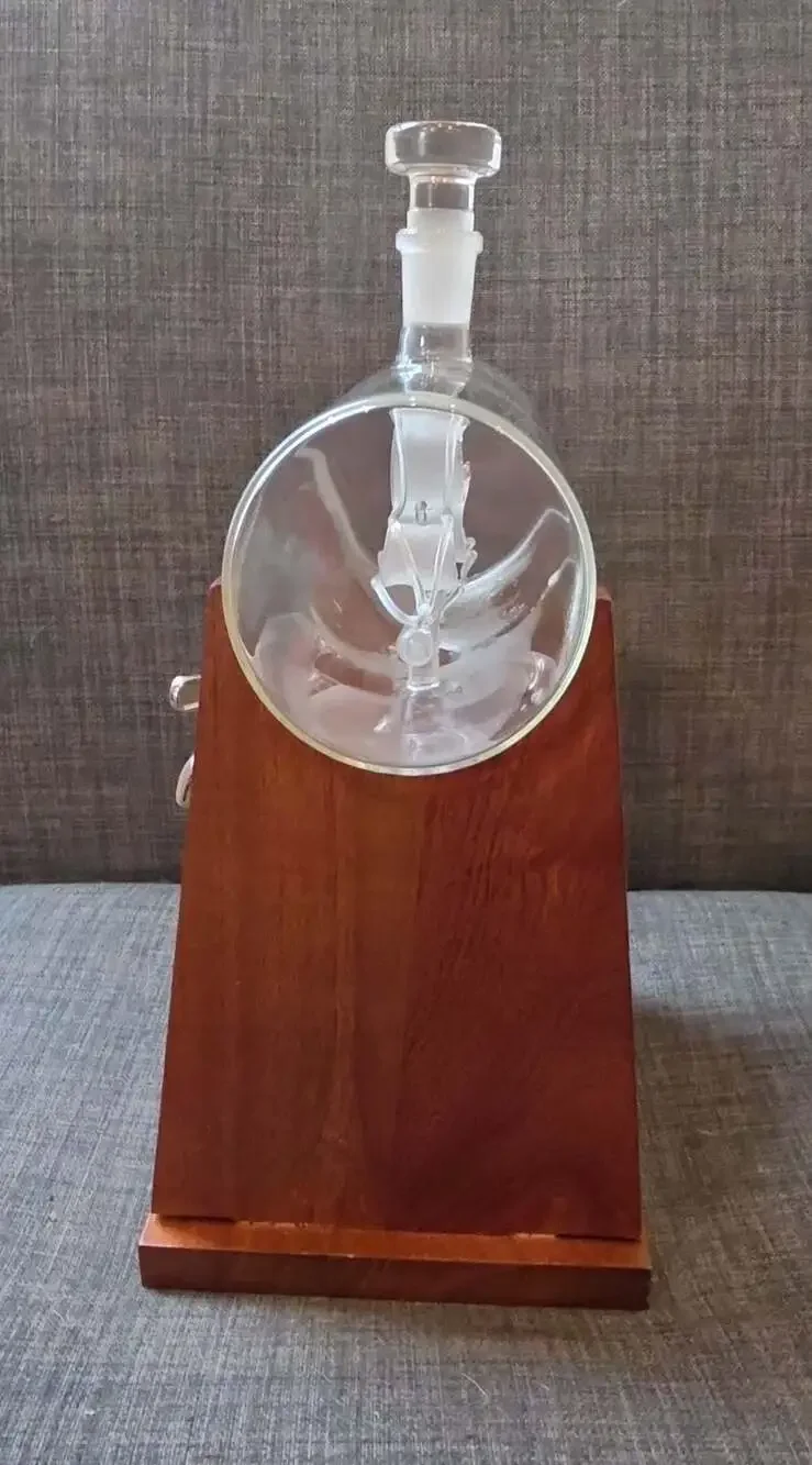 Jillmo Whiskey Decanter Set, 42 Oz. 1250ml Whiskey Ship Decanter - Read Descript